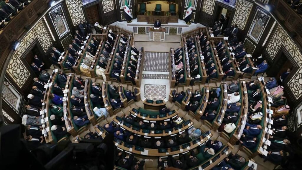 قراءة في المجلس الشعبي السوري المولود في ظروف استثنائية قراءة في المجلس الشعبي السوري المولود في ظروف استثنائية