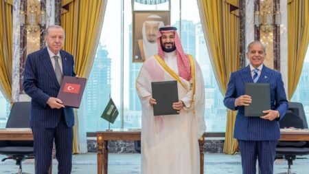 حرب الرياض الظالمة على اليمن: هل ستنقذ دول «اتفاق مكة» النظام السعودي؟ حرب الرياض الظالمة على اليمن: هل ستنقذ دول «اتفاق مكة» النظام السعودي؟